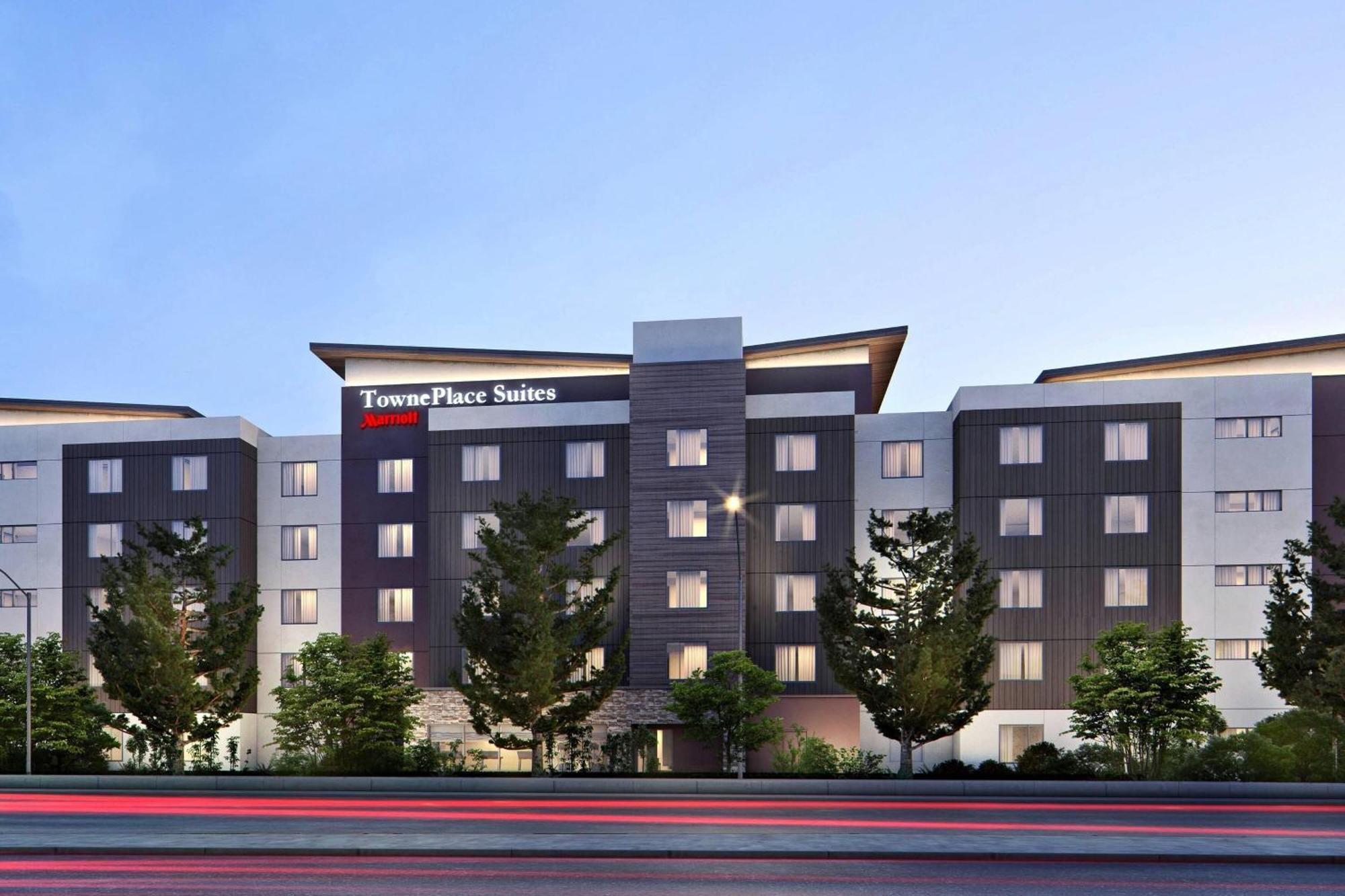 Towneplace Suites By Marriott Las Vegas Stadium District Exterior photo